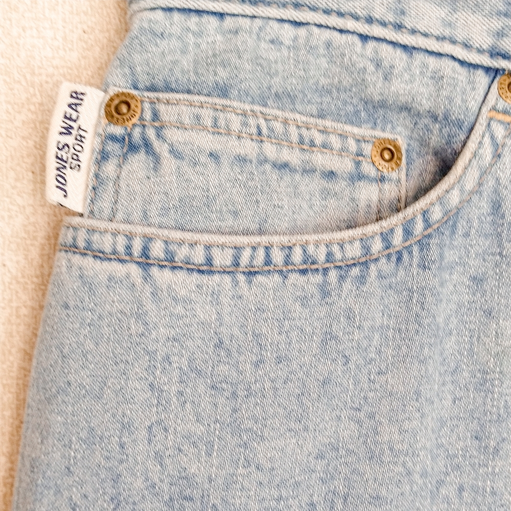 Vintage 90s Jones Wear Sport Light Wash High Waisted Rise Mom Jean Shorts Sz 14 - Picture 3 of 5